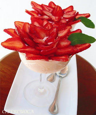 MARTES 16  DE AGOSTO DE 2011 POR FAVOR DEJEN SUS MJES. DIARIOS AQUÍ. GRACIAS!! - Página 4 Mousse+de+frutillas+1