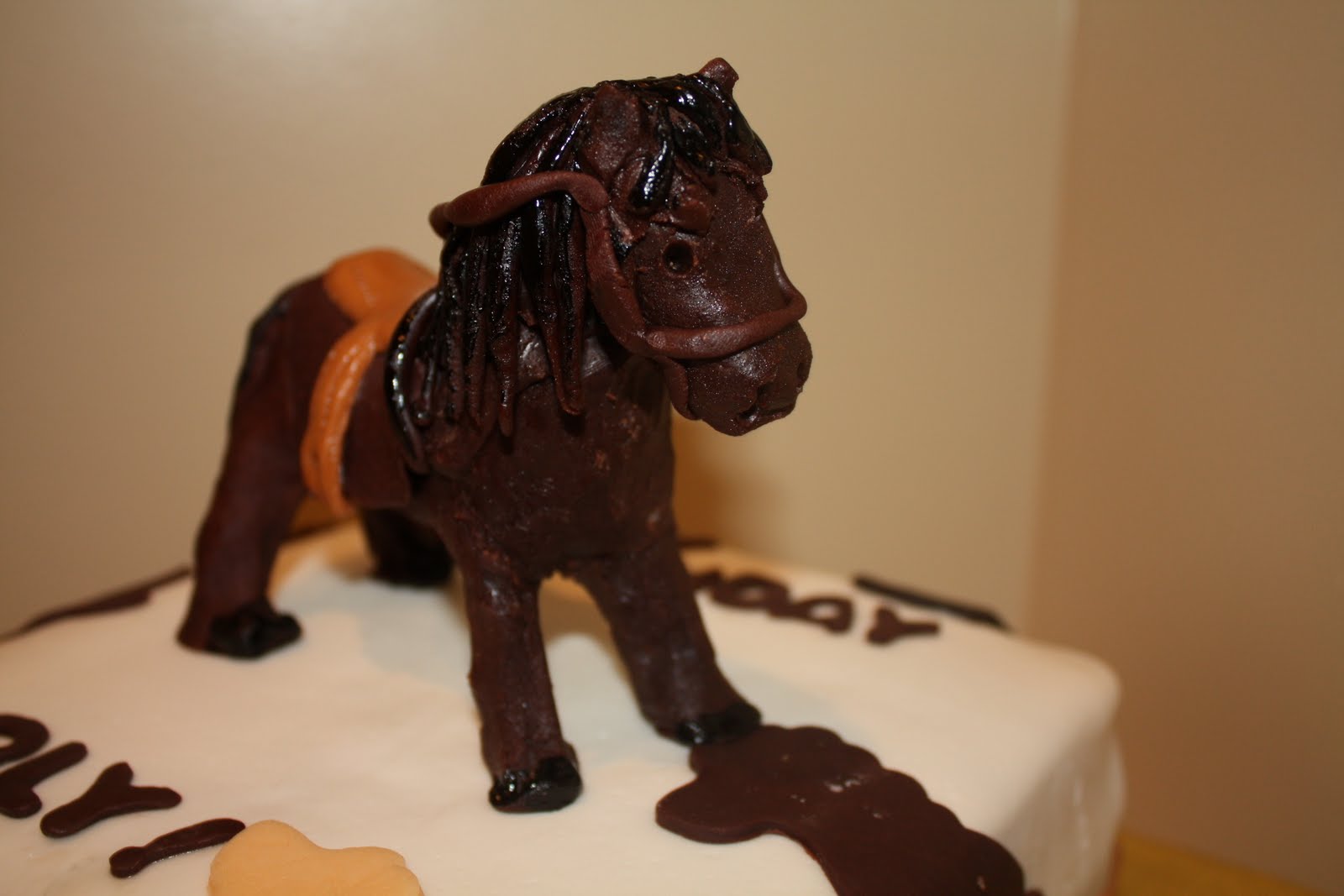 Two Sweet Bakery Modeling chocolate Horse fondant 13th birthday cake