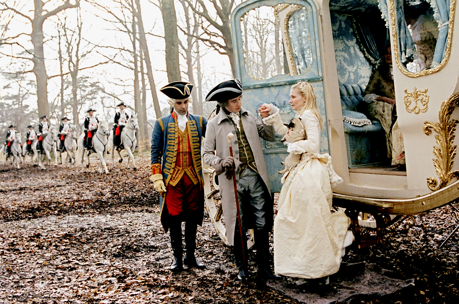 http://3.bp.blogspot.com/_wT3iFXHIlaY/TQbIXG_84oI/AAAAAAAABT4/bEEYagt0w4w/s1600/Marie-Antoinette-kirsten-dunst-96148_1500_996.jpg