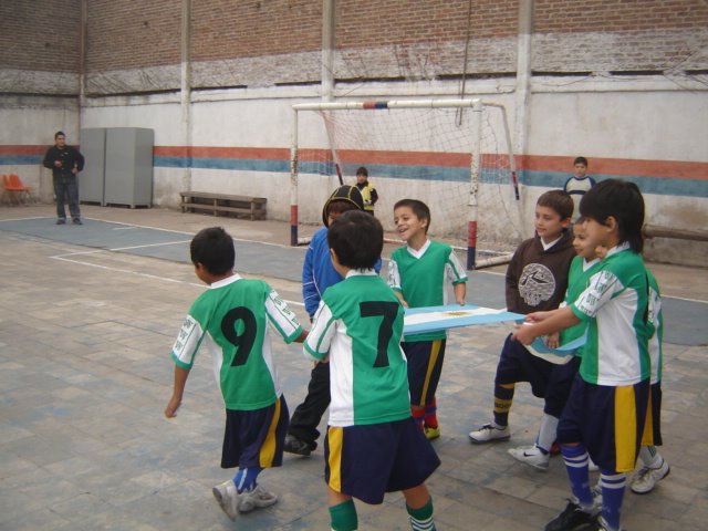 Categoría 2000. Fútbol, Toque y presencia.