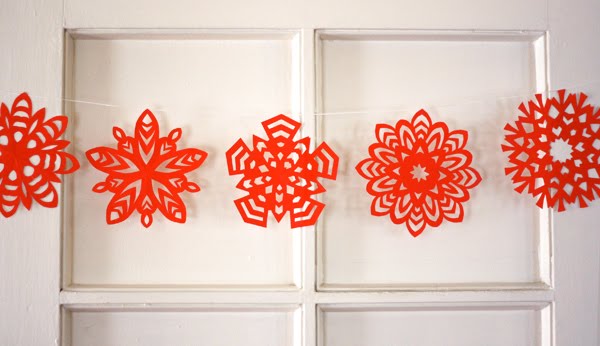 What are some ways to make a flake snowflake?