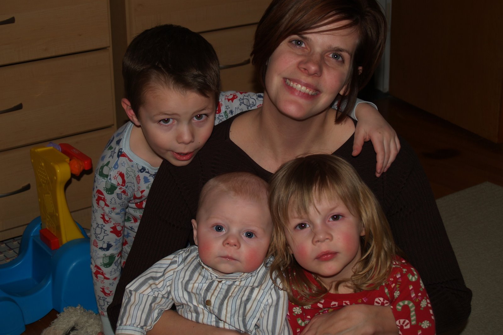 Isaac, Audrey, Quentin, and Mommy
