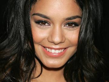 [vanessa_hudgens_02.jpg]