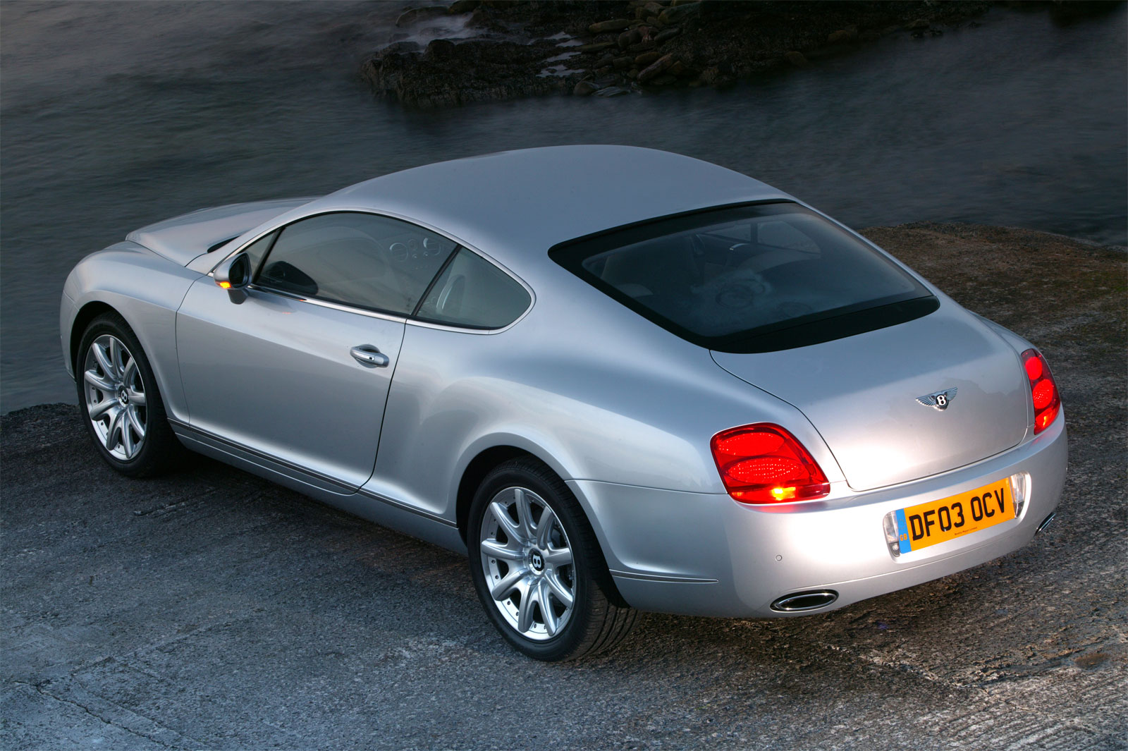 [bentley+back.jpg]