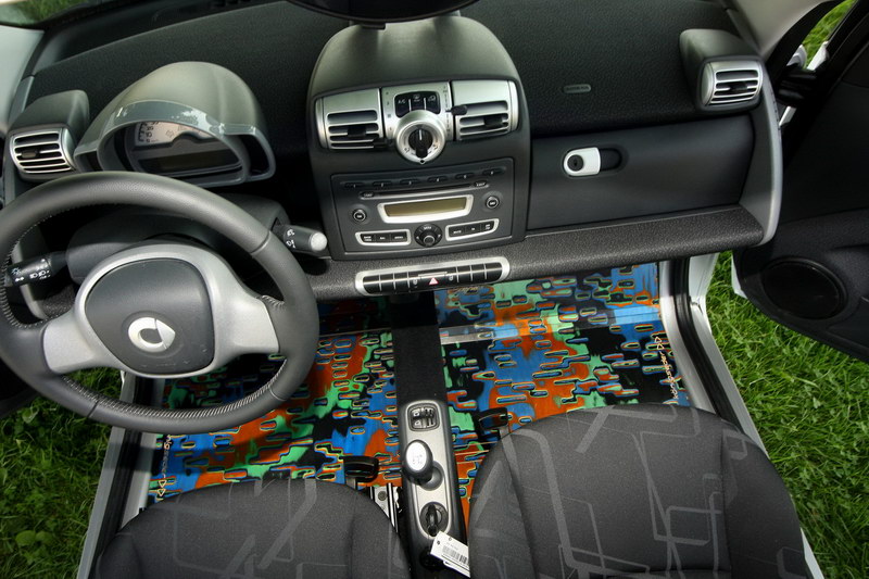 [konigseder_smart_fortwo_interior.jpg]