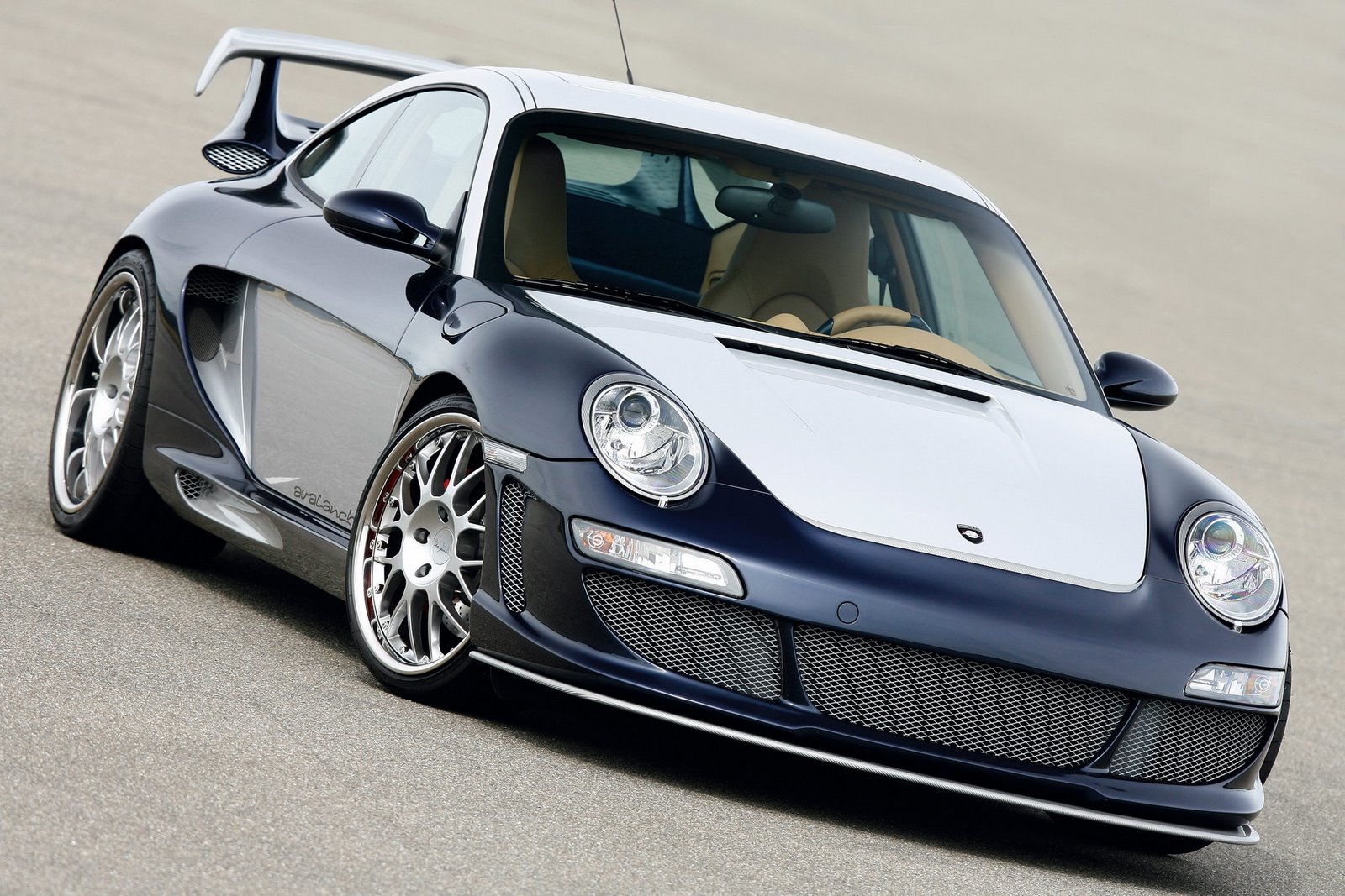 [gemballa_avalanche_gt2-600.jpg]