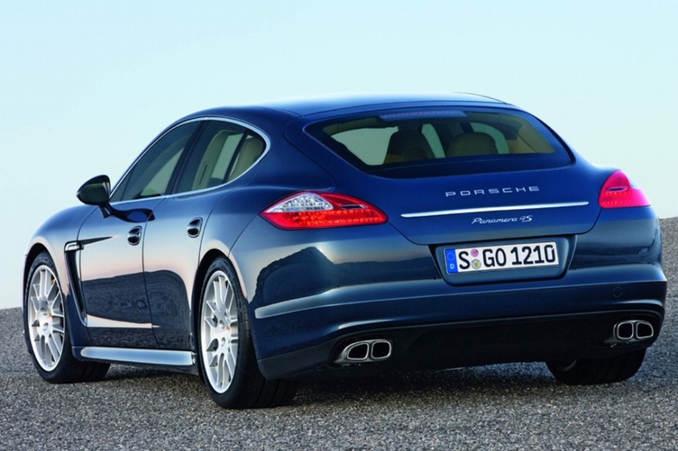 [Porsche_panamera_rear.jpg]