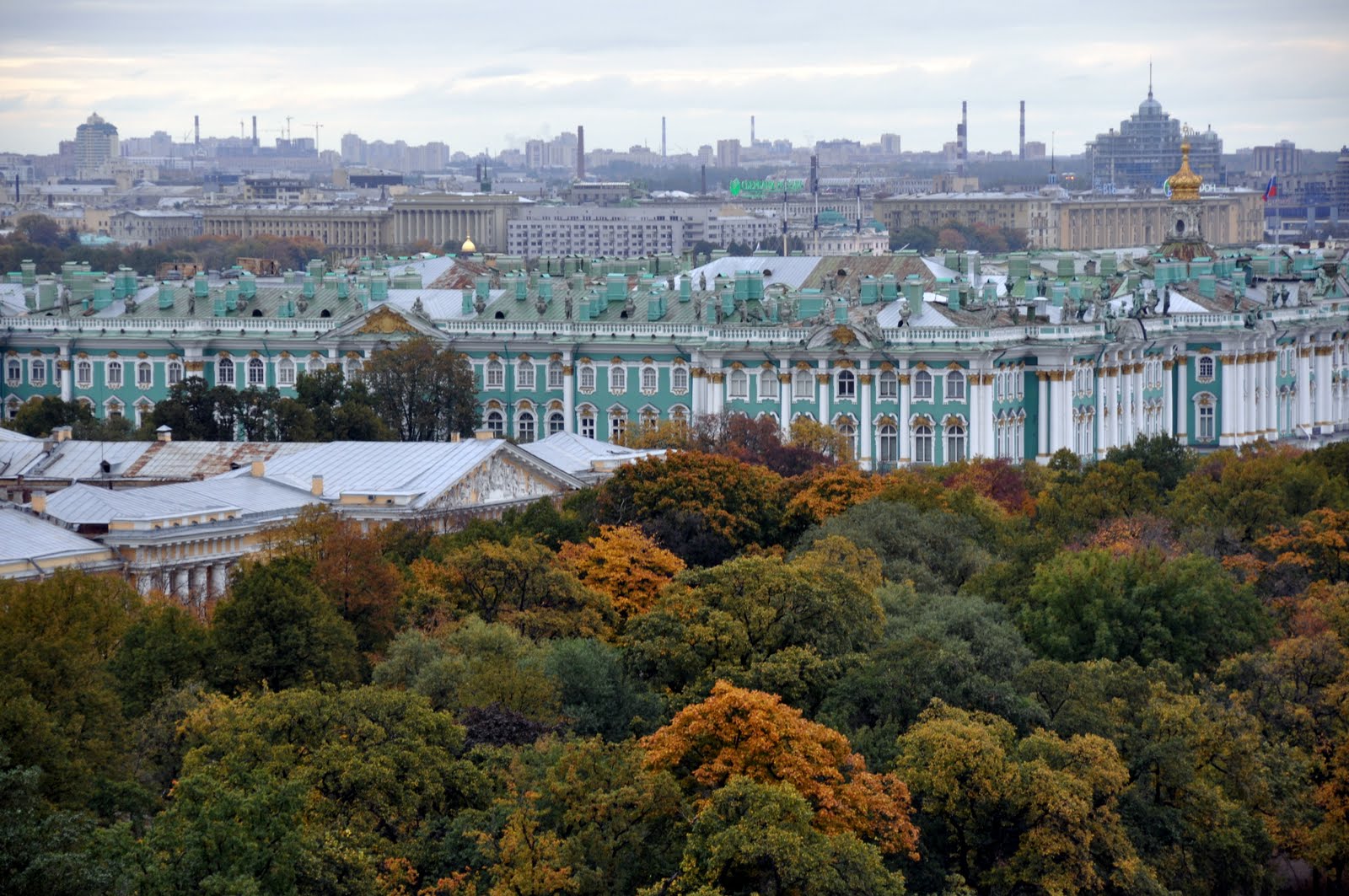 Ельцинский дворец в Петербурге