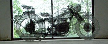 [motorcycle.jpg]