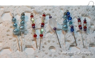 Head pins with pearls  8