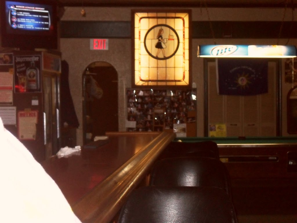 Peoria Bar Review Peoria Institution The Hillside