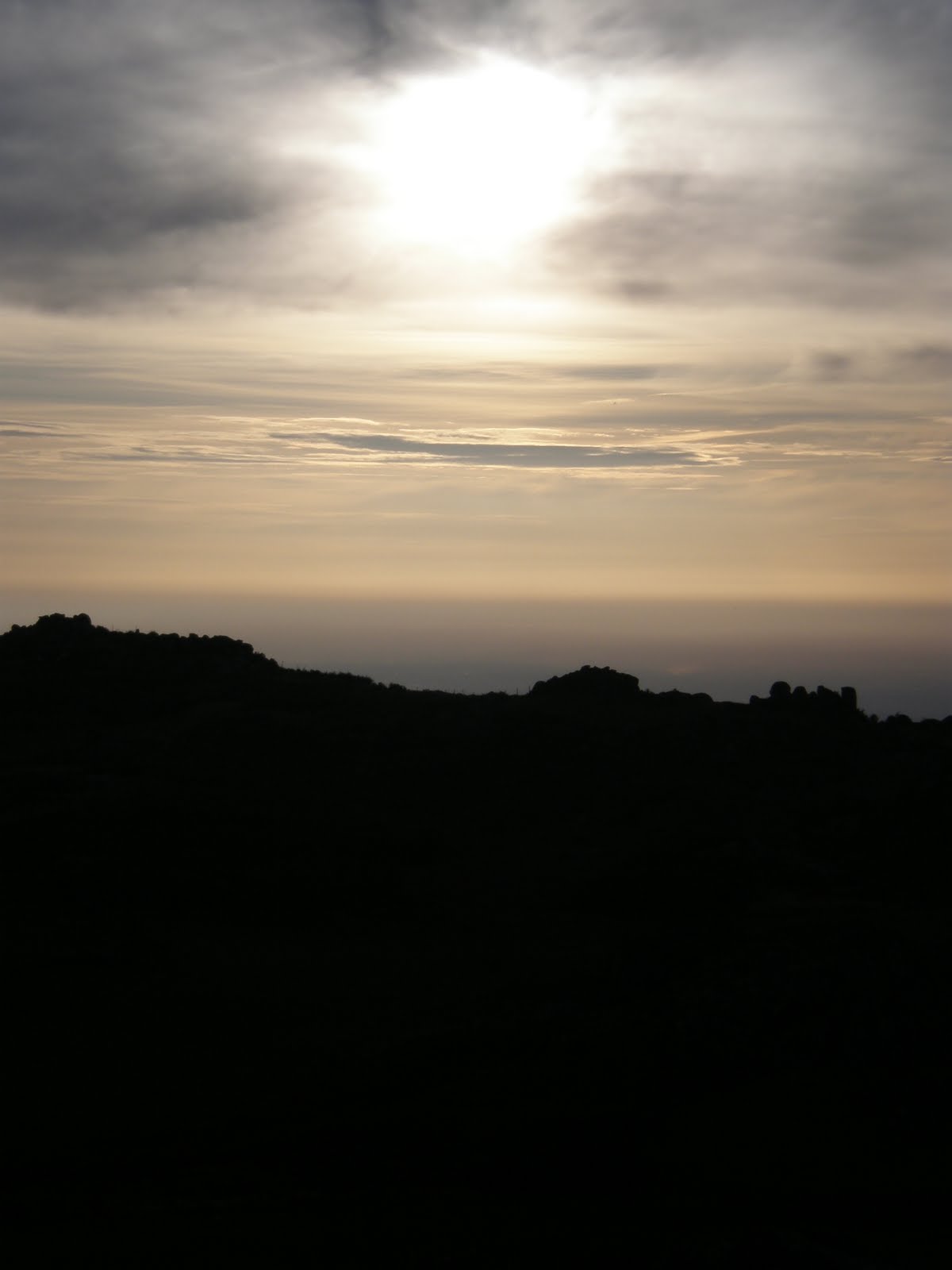 [PC120051.JPG]