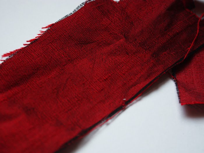 theNotice What to pair with raw, red silk theNotice