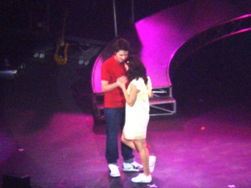 [ATYAAABiDL7fa86hdqiuBFokmnz6sz9vGS2UBAtCOwMqHfyYn0UI0dPbtpVPmIV_6Vtk7b1RcqCffd1VpiXGCZcoSB_yAJtU9VCHrgXQeYtRWBN7jDHbwWSm9tzq8w[1].jpg]