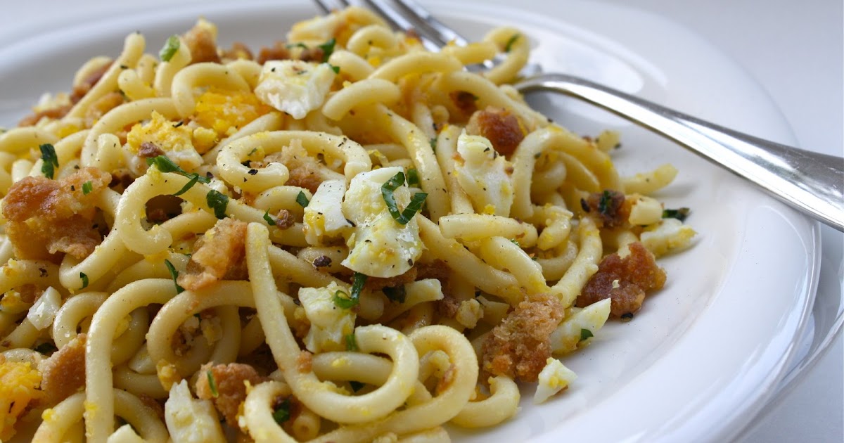 Spaghettini With Egg & Toasted Parsley Breadcrumbs