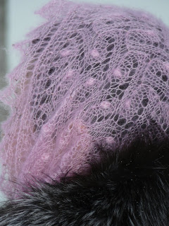 Воротник-капюшон 