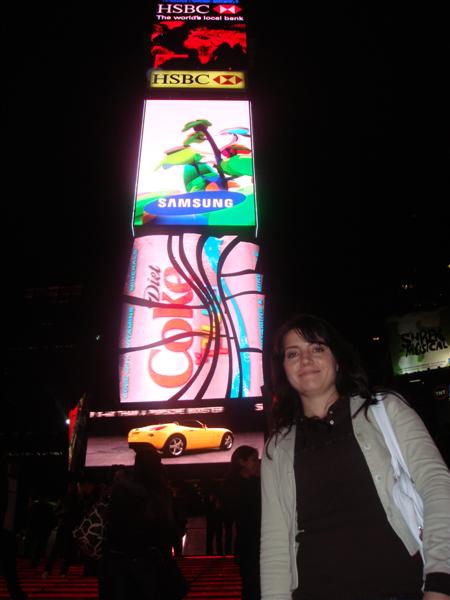 [DSC00196+(Medium).JPG]