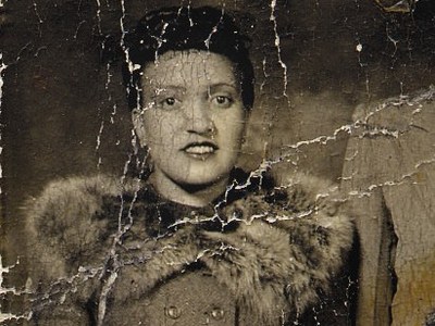 Henrietta-Lacks+%25282%2529-thumb-400xau