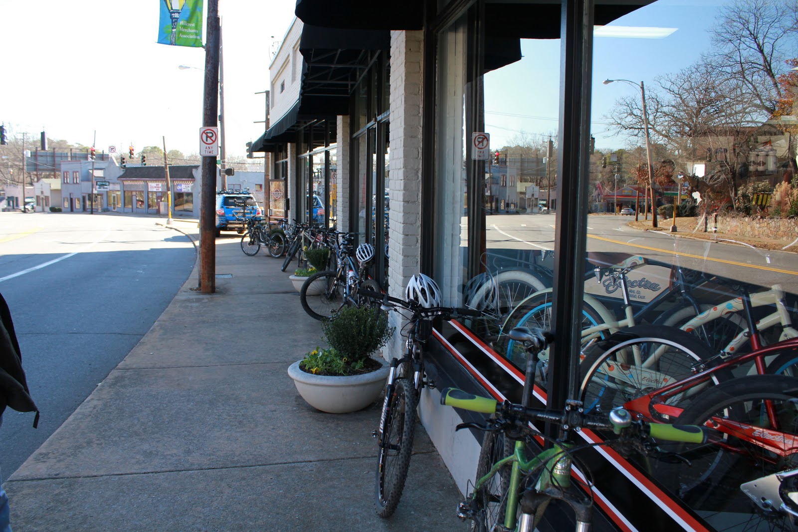 JBar Cycling Spokes Bike Shop Opens With A Bang!