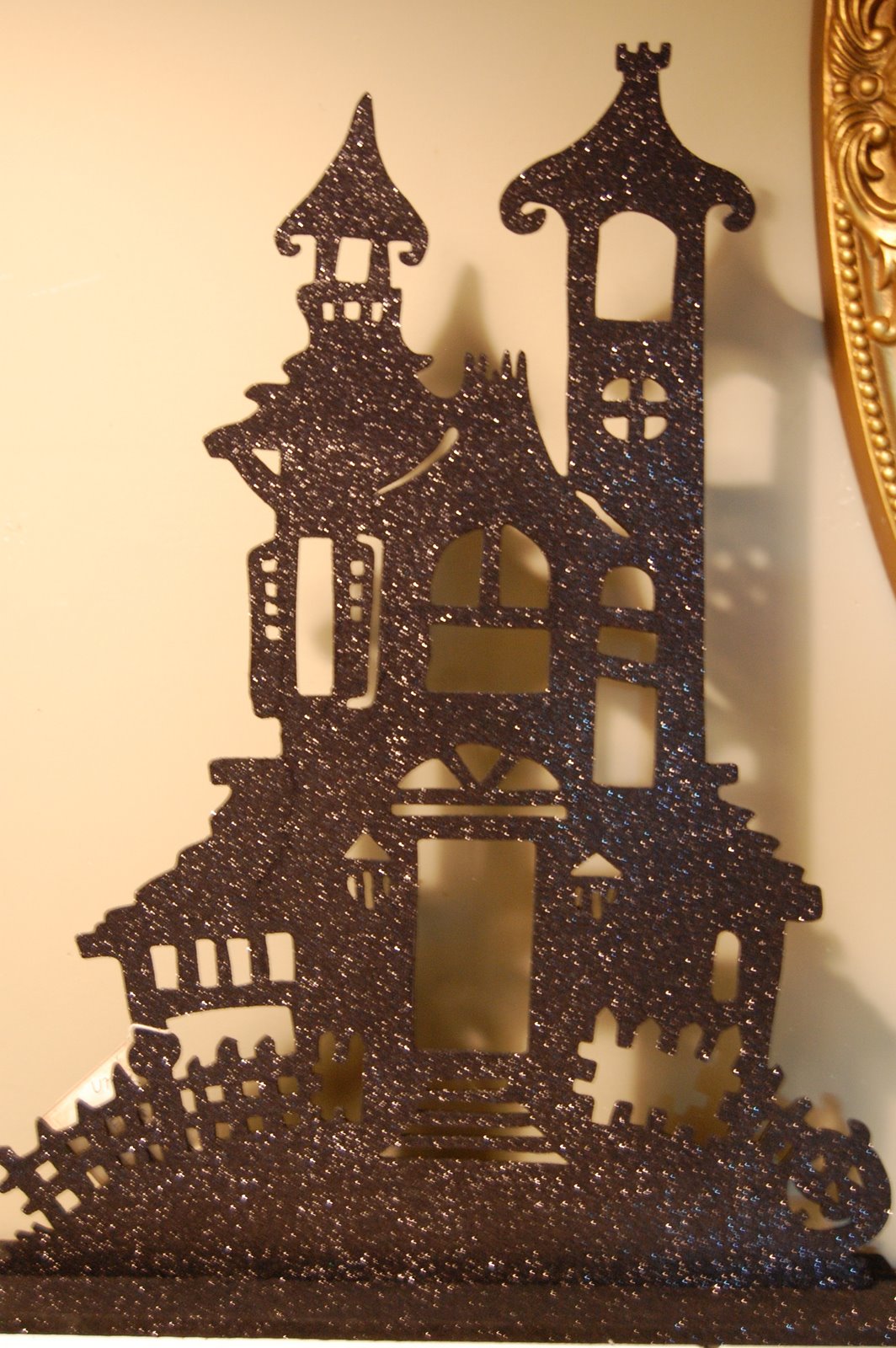 [Haunted_mansion.JPG]