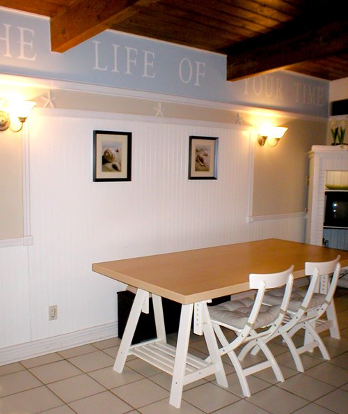 [P1010477_KITCHEN.jpg]