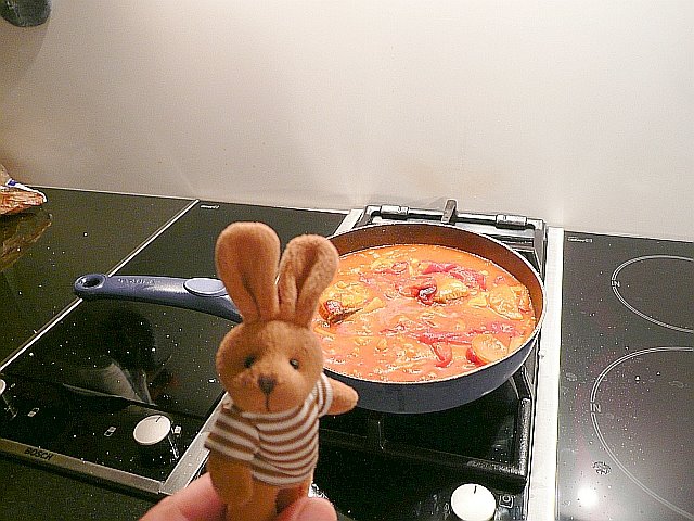 [Ramiro_is_cookin_part_one_01.jpg]