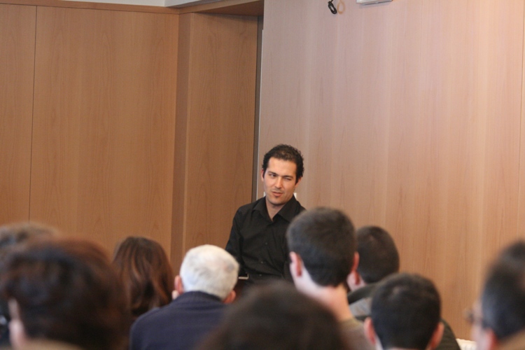 [IMG_4907.JPG]