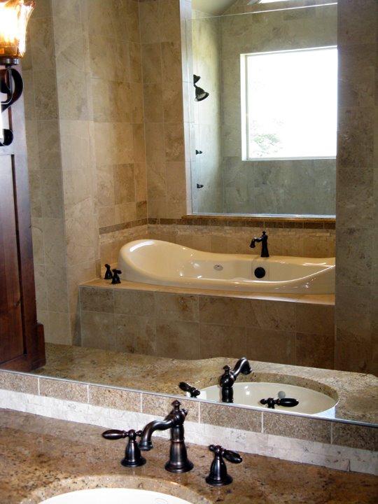 [Showing+bath+032209.jpg]