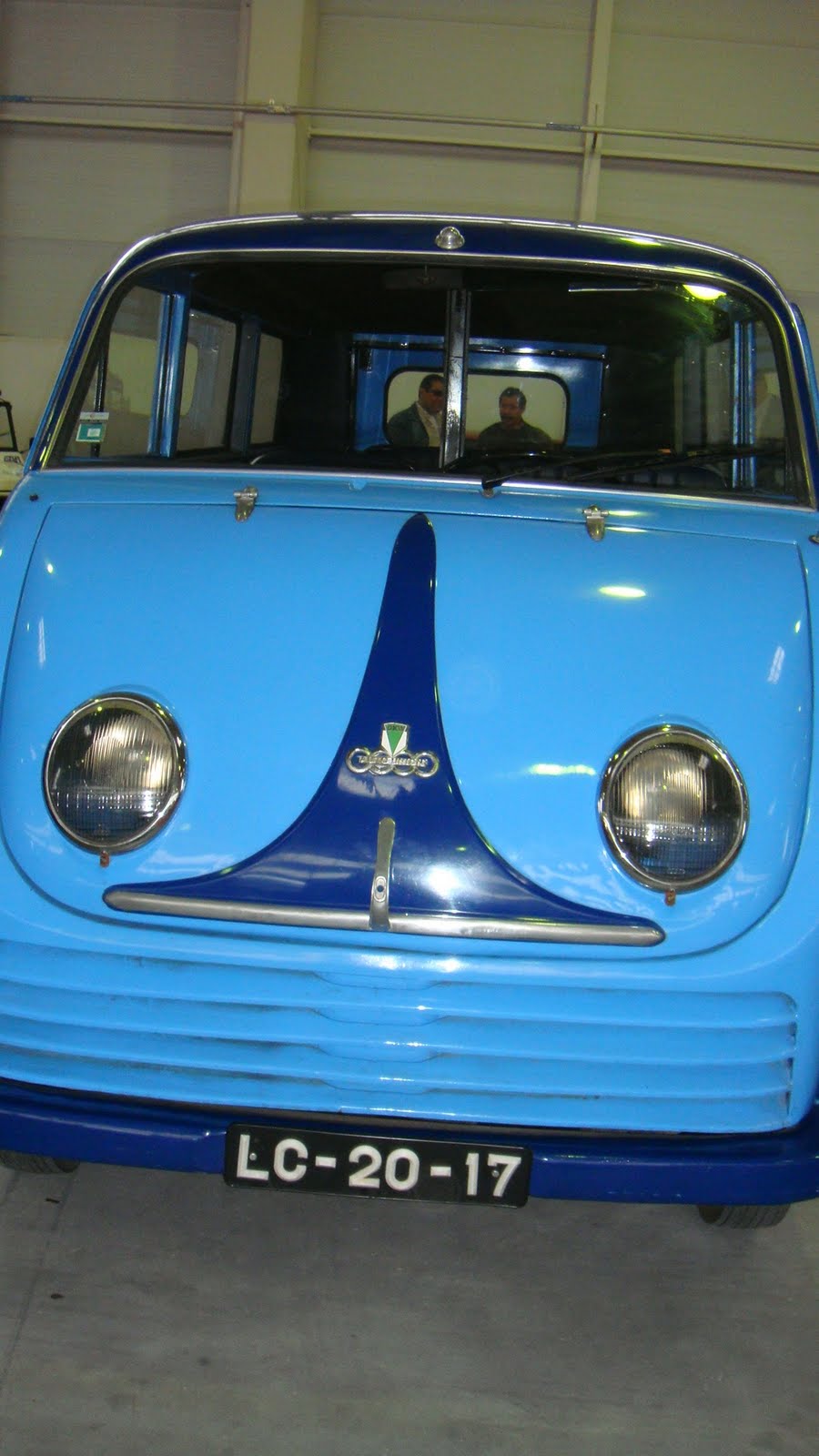 [DSC03735.JPG]