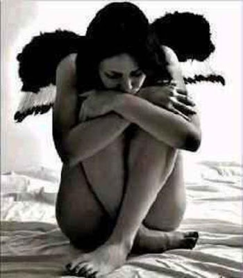 el dolor me congelo Mujer+soledad+angel+angel_negro+tristeza+angustia+enamorada+despedida+soledad+sola