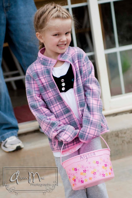 IMAGE: http://3.bp.blogspot.com/_wvgx9lOfaog/S7ekUl-P4-I/AAAAAAAAAk4/7TE3aJngZmc/s640/internet_002.jpg