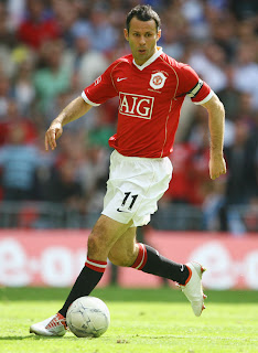 Ryan Giggs Manchester United Midfielder