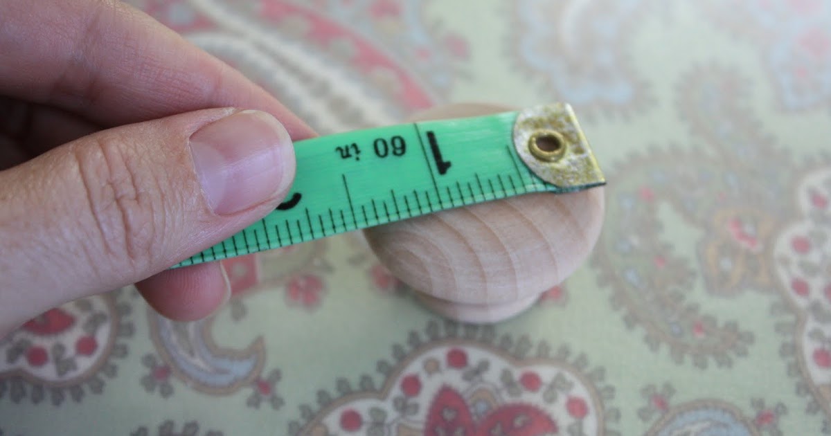 Homemade Hodgepodge Crib Sheet Drawer Knobs