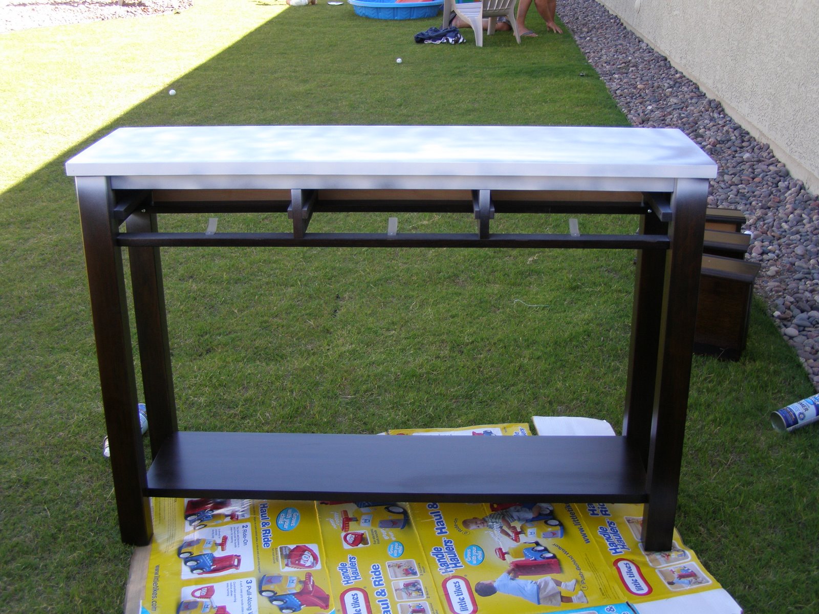 [Painting+Table+1.JPG]