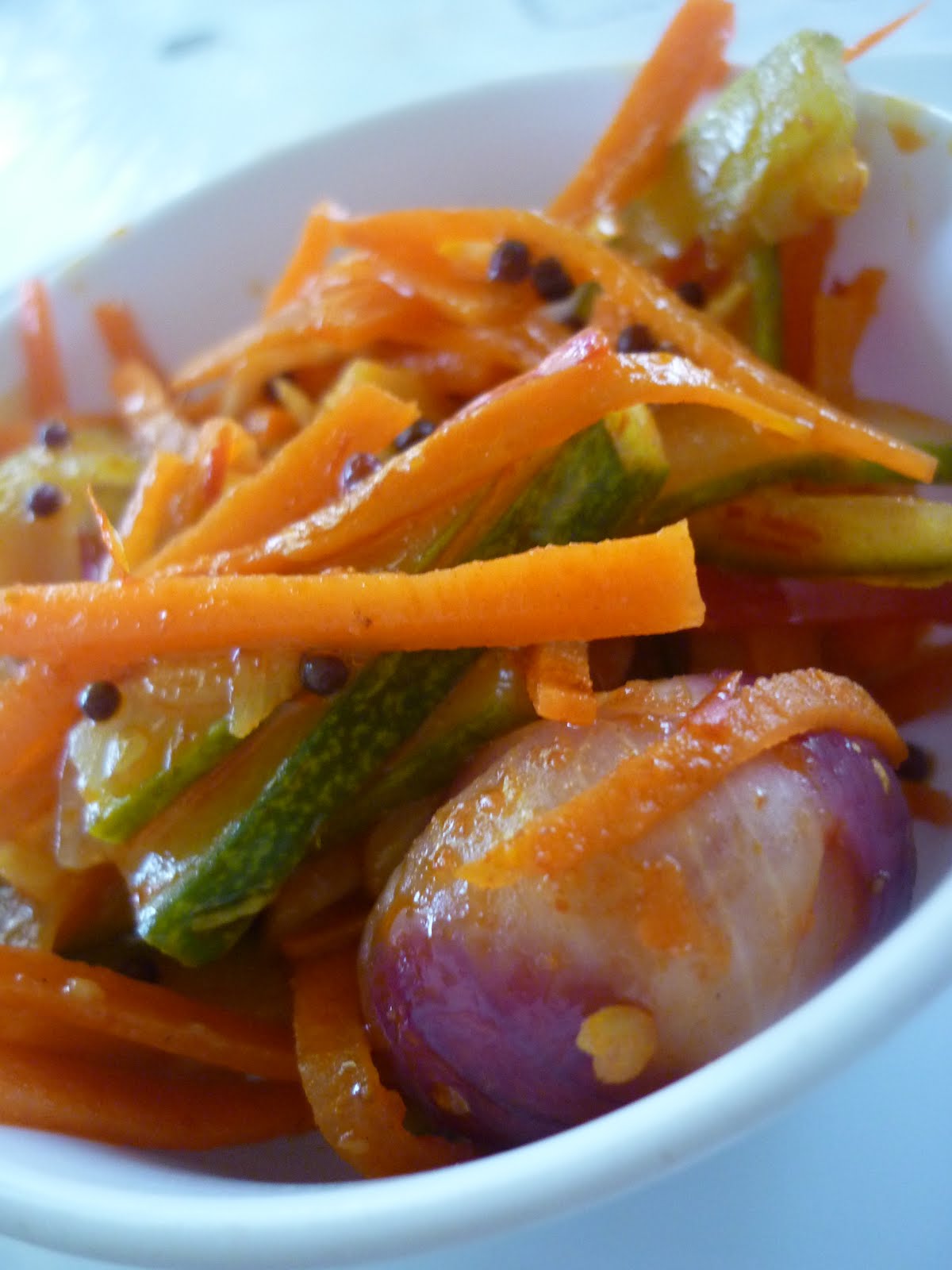 EIYNA�S KITCHEN Acar Timun Masak/Acar Rampai