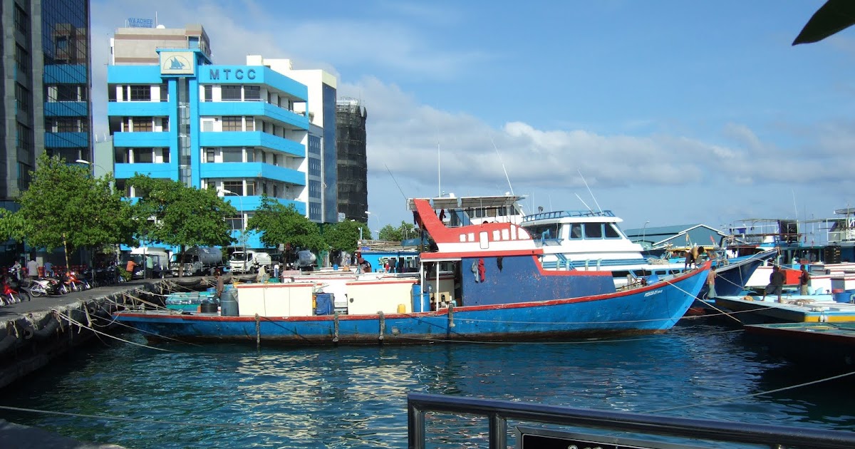 Illuminaries in the Maldives Eydhafushi, Baa Atoll