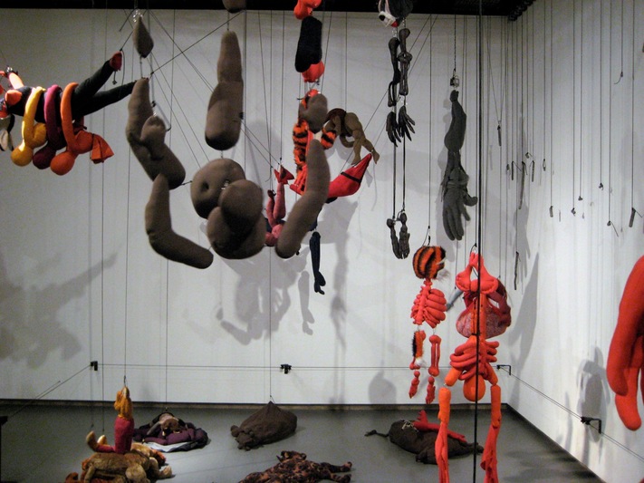 Annette Messager Sculptures