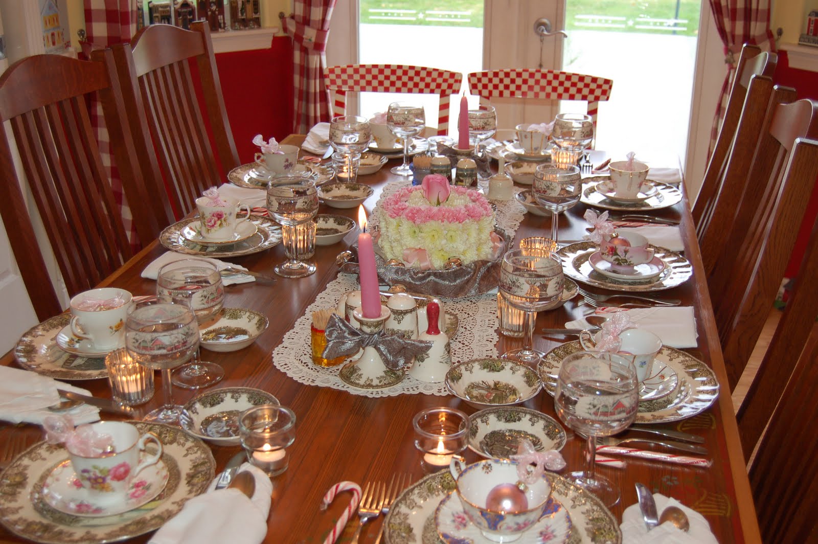 Small Wonders Taylor's Victorian Tea Party