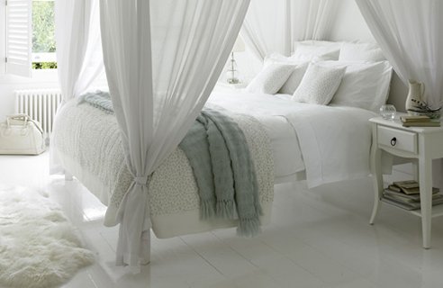 'Comforters and bedspreads