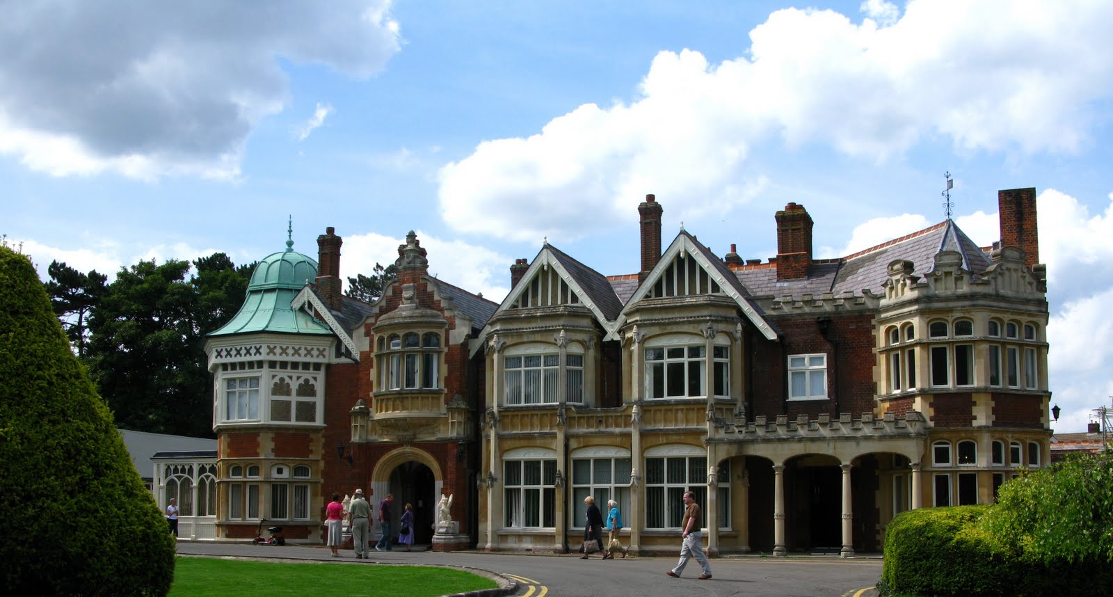 [bletchley+park.JPG]