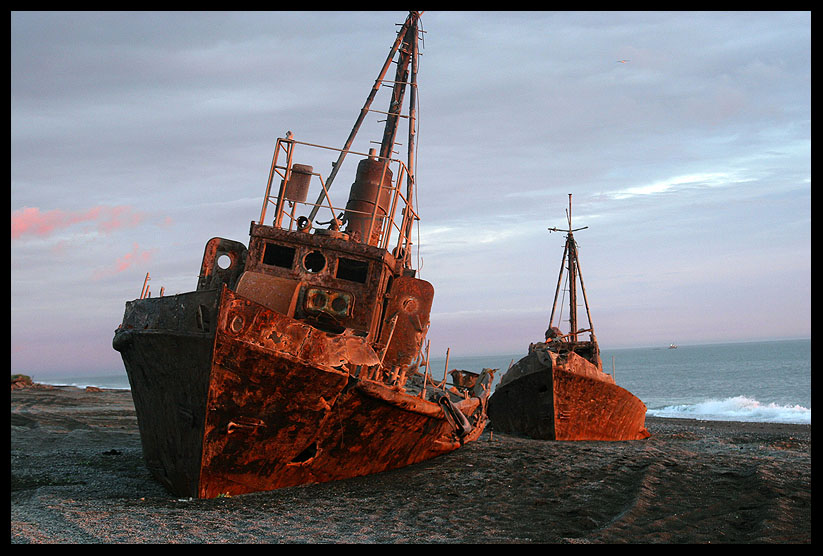 [ships03.jpg]