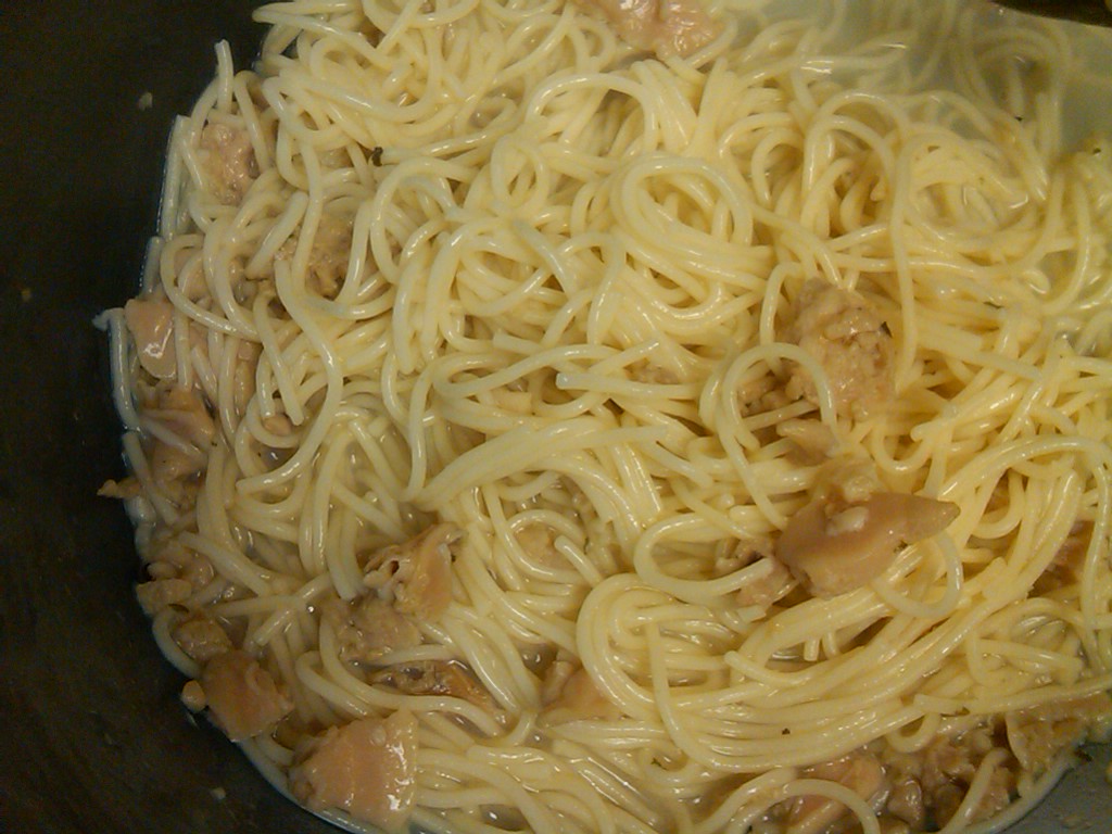 Bean's in the Kitchen Angel Hair in White Clam Sauce