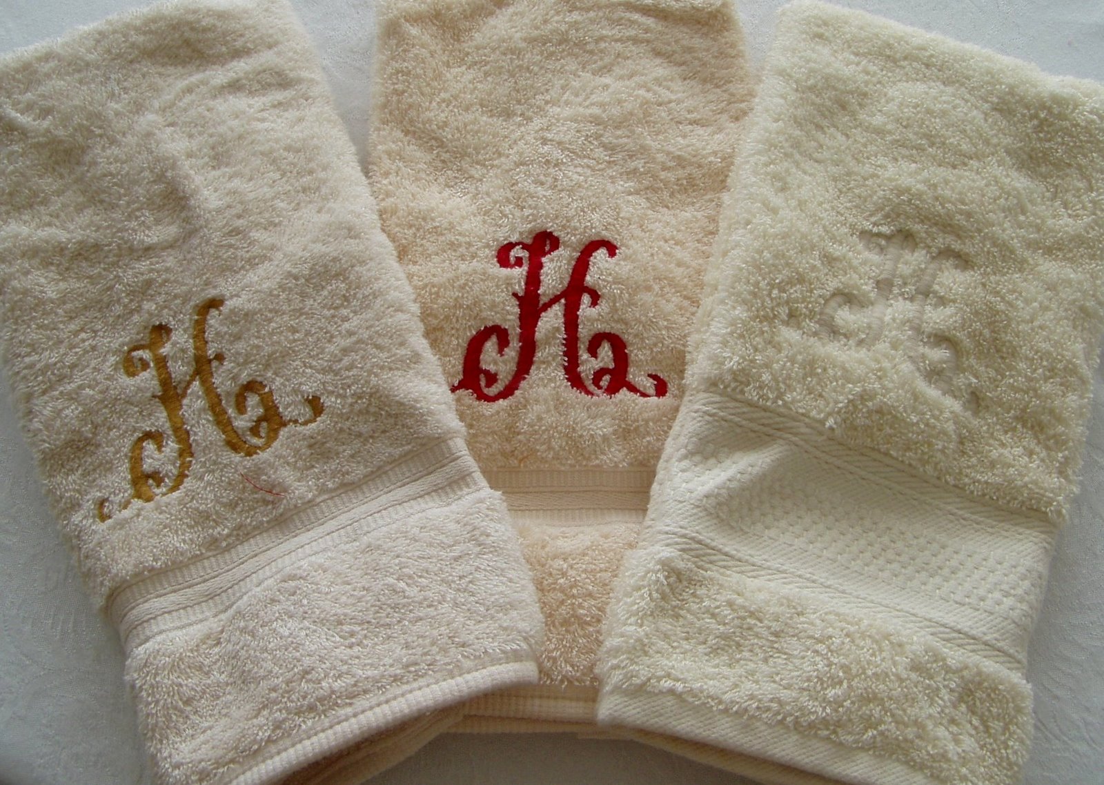 [Monogrammed+towels+005.JPG]