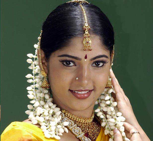 Mallayalam Actress Muktha Cute Photos Photoshoot images