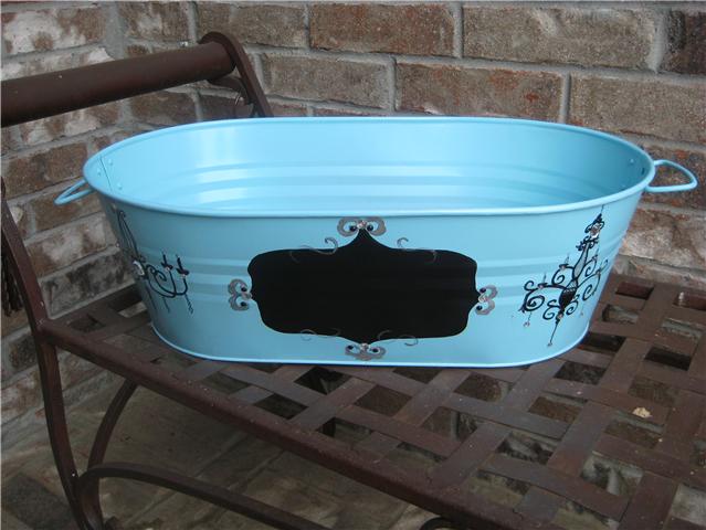 [bluebucket2.jpg]