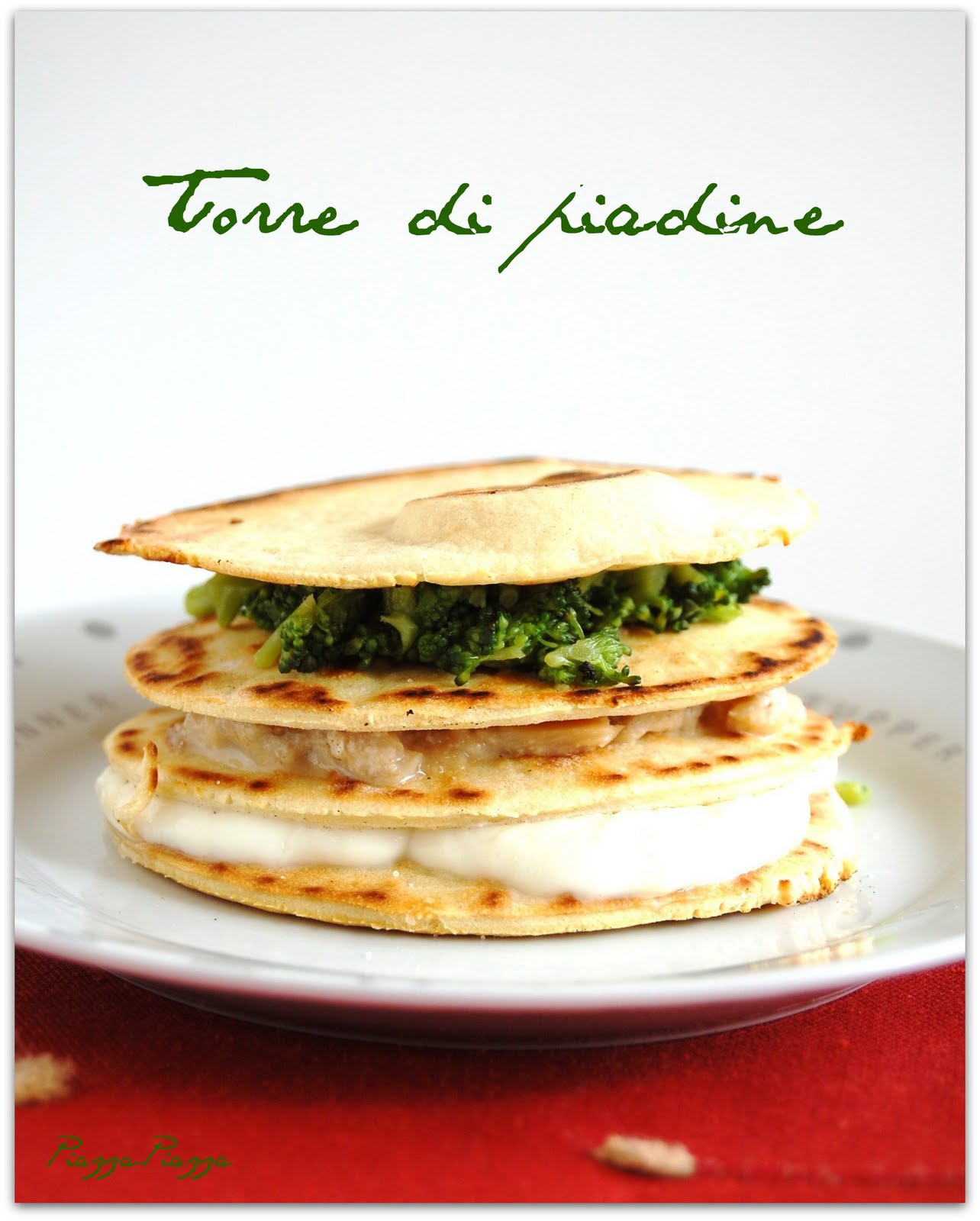 [Torre+di+piadine.jpg]