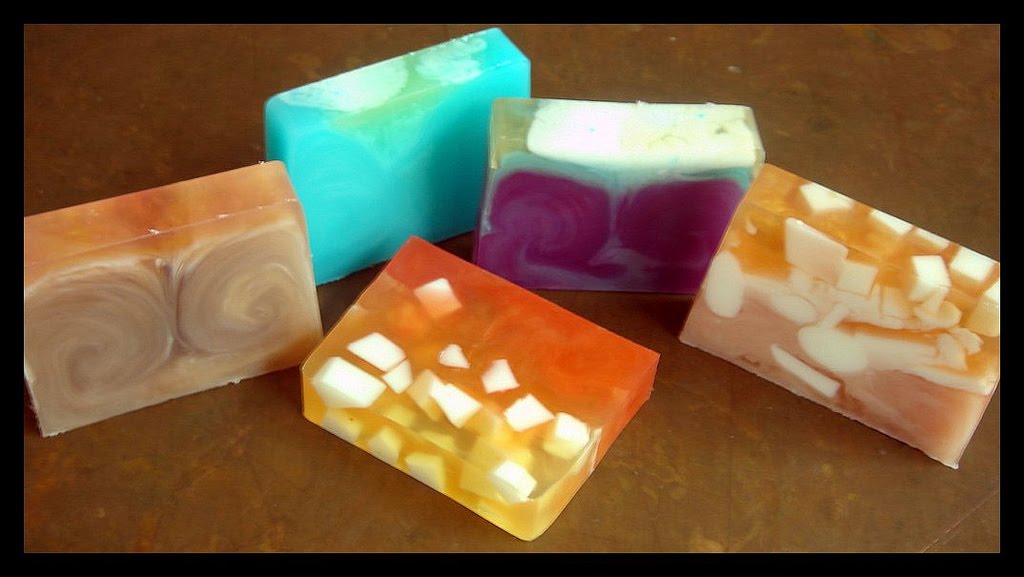 The Soap King MeltandPour Loaves and Popular Scents
