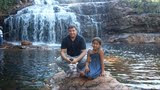 Eu e minha priminha na cachoeira de Paranorte MT