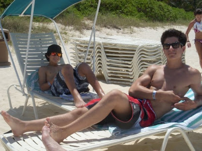 male beauty exposed david henrie male beauty exposed david henrie