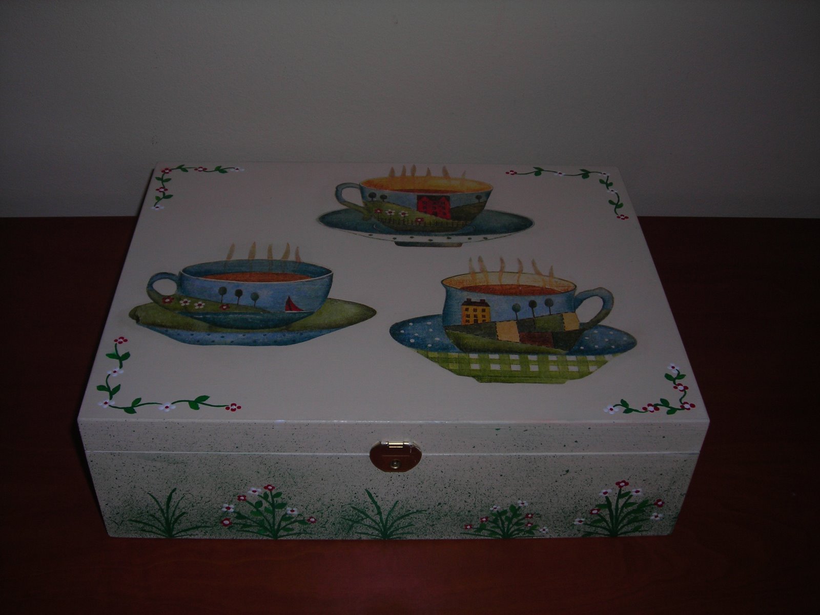 [Caixa+12+divisões+(03).JPG]